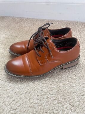Size 2 Little Boys Brown Leather Lace-Up Dress Shoes